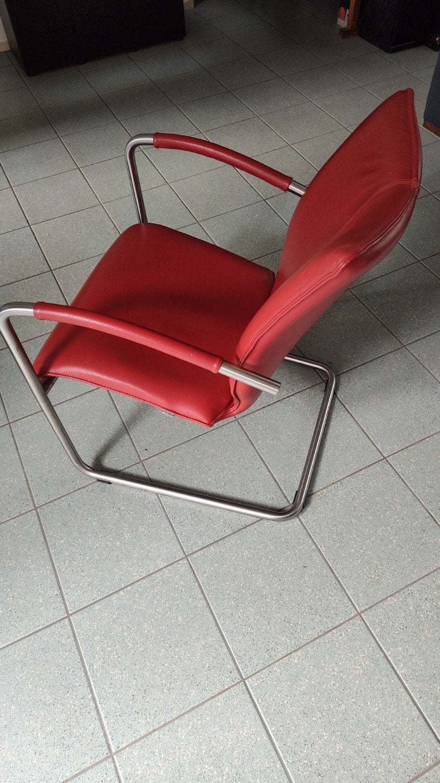 Bree's New World Lunette Design Stoel - Rood Leer, Ophalen, Gebruikt, Modern Design, Eén