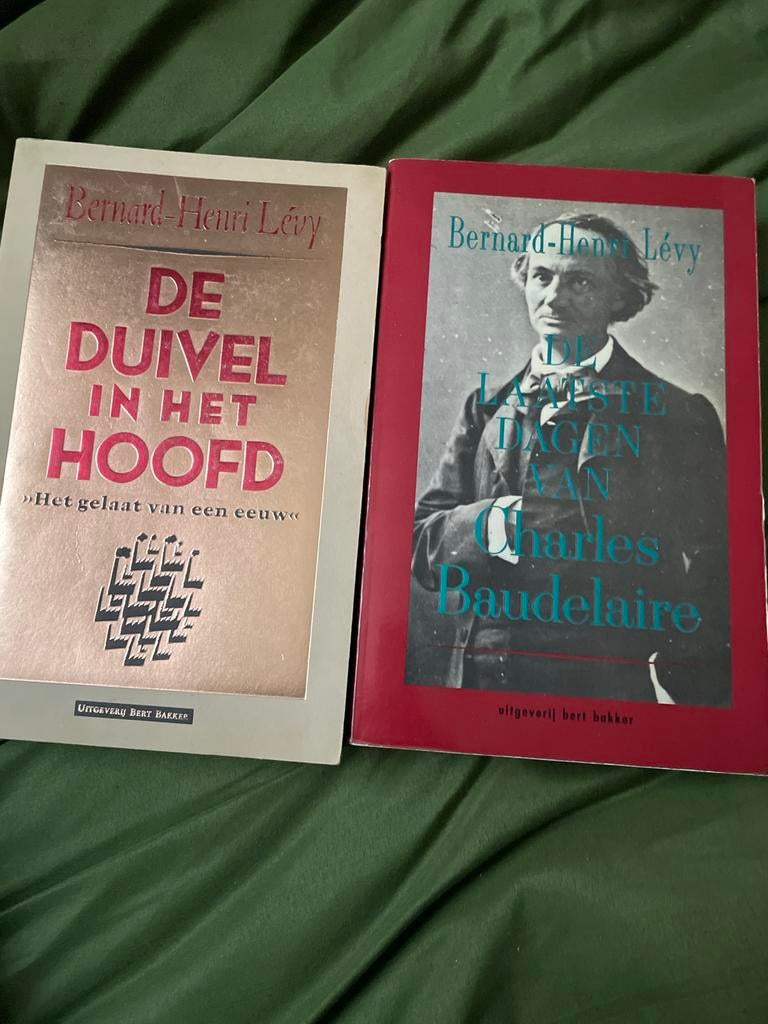 Twee boeken van Bernard-Henri Lévy, Ophalen of Verzenden, Gelezen, Nederland