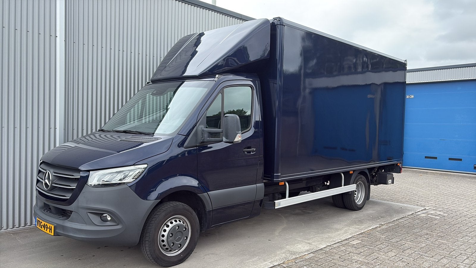 Mercedes-Benz Sprinter 515 2023 Blauw € 58500,- Ex Btw, Automaat, 4 cilinders, Blauw, Bedrijf
