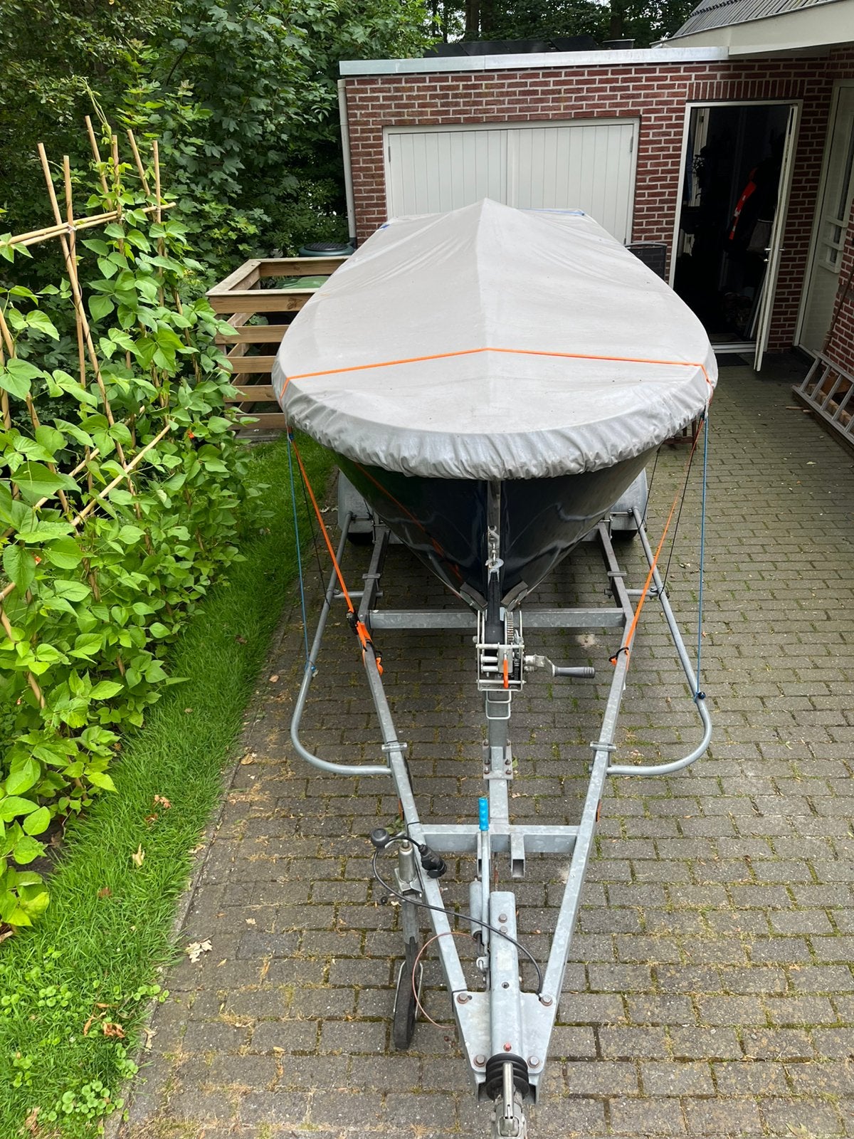 Sloep met ligplaats en trailer, Watersport en Boten, Sloepen, Ophalen, Gebruikt, Binnenboordmotor, Diesel
