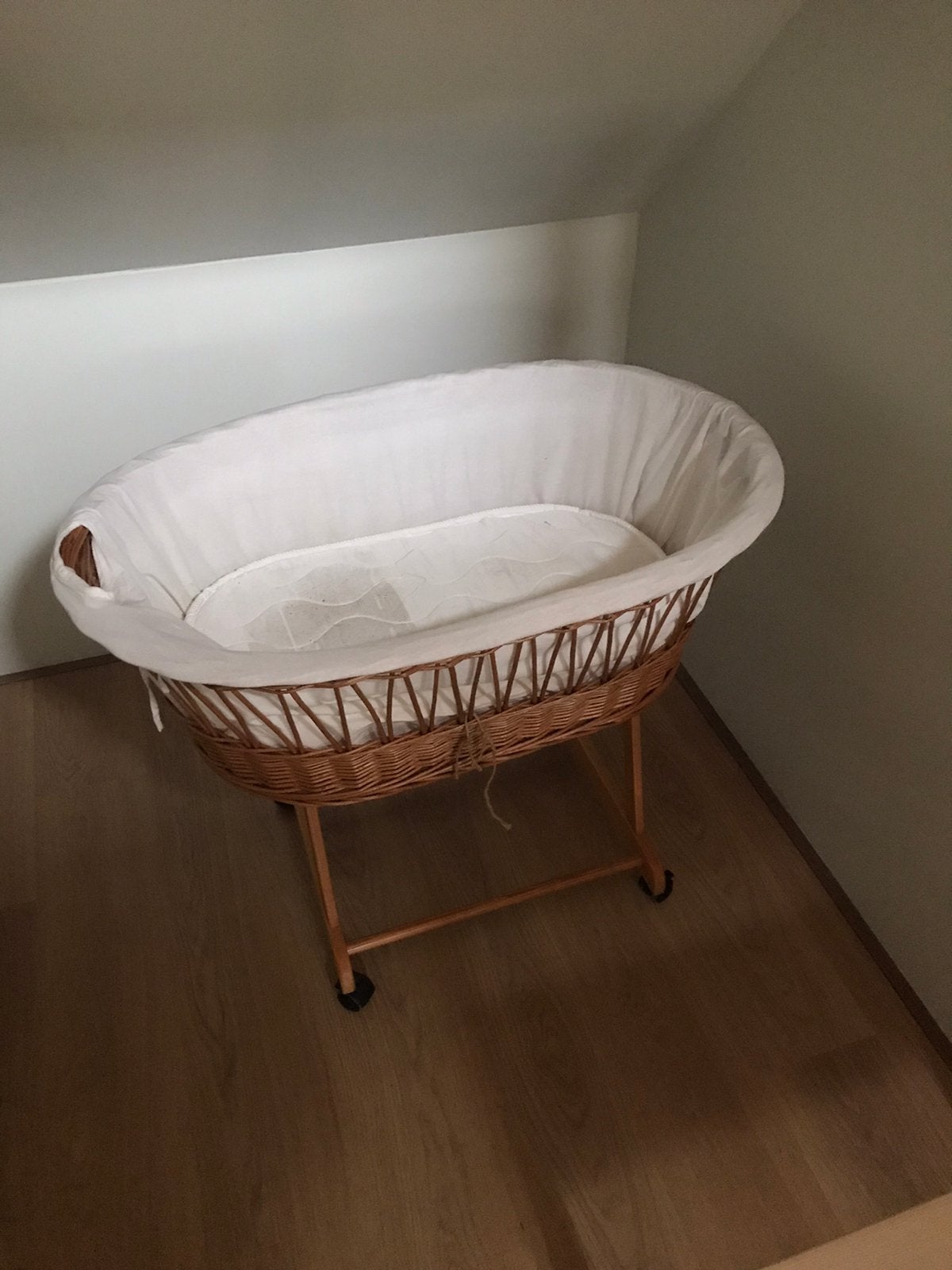 Retro kinderwieg, Kinderen en Baby's, Babywiegjes en Ledikanten, Ophalen, Zo goed als nieuw, Ledikant