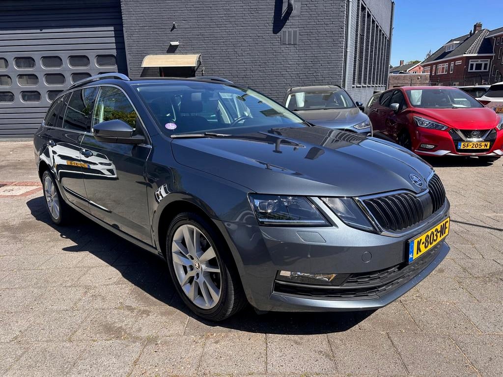 Skoda Octavia Combi 1.0 TSI|116pk|79900km|LED|Camera, Auto's, Skoda, Bedrijf, Te koop, Octavia, Achteruitrijcamera, Airconditioning