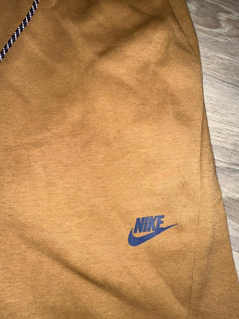 Nike Tech Fleece Joggingbroek - Zo goed als nieuw, Ophalen of Verzenden, Zo goed als nieuw, Maat 52/54 (L), Bruin