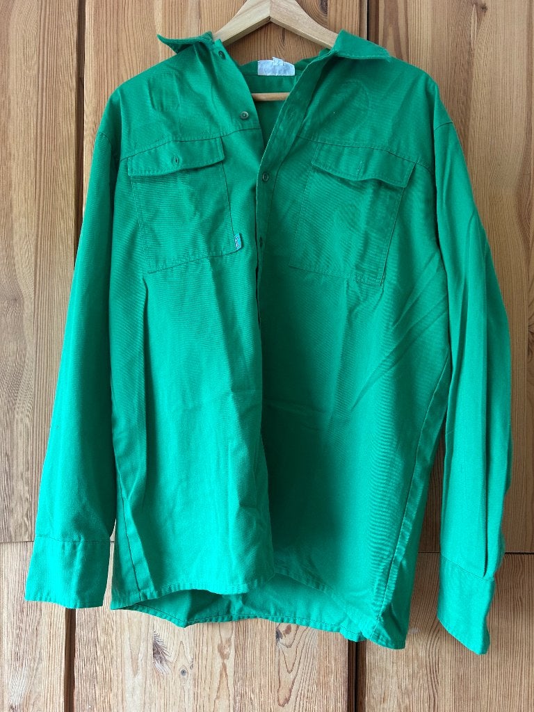 Scoutfit scoutingblouse Welpen Esta's Kabouter maat 39 L, Ophalen of Verzenden, Zo goed als nieuw, Kleding