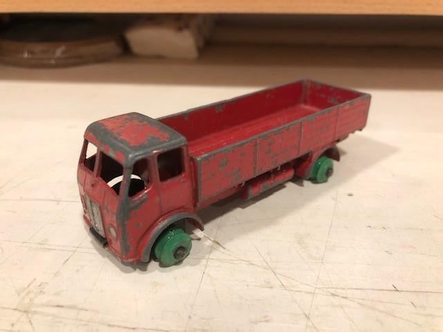 1:43 Oude Truck Dinky Toys, Hobby en Vrije tijd, Modelauto's | 1:43, Ophalen of Verzenden, Gebruikt, Bus of Vrachtwagen, Dinky Toys