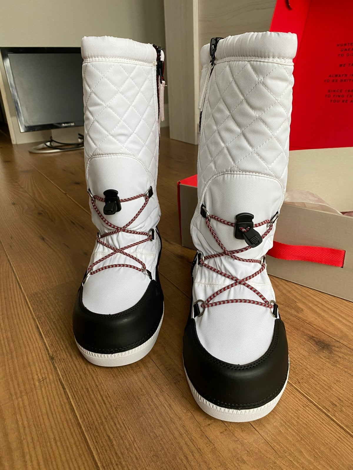 HUNTER Original Snow Quilted Womens Boots Side Zip ZWART-WIT, Wit, Snowboots, Nieuw, Ophalen of Verzenden