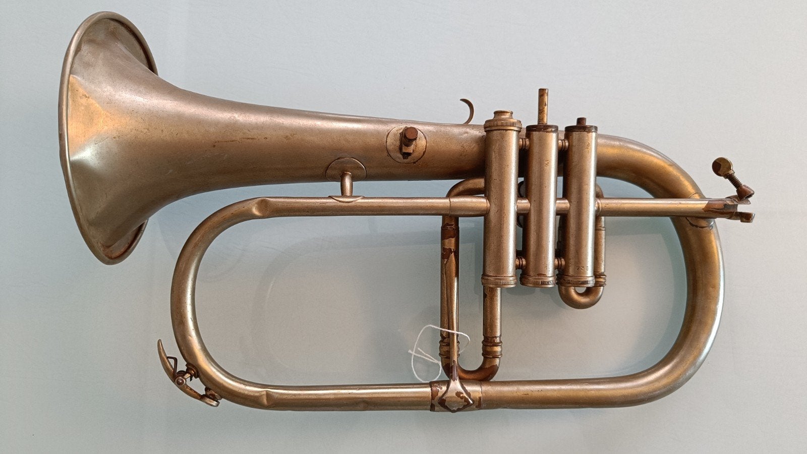 Oude Bugel/trompet., Muziek en Instrumenten, Blaasinstrumenten | Trompetten, Ophalen of Verzenden, Gebruikt, Overige typen