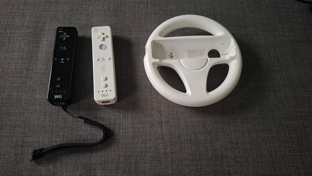 Wii-afstandsbedieningen met stuurwiel, Spelcomputers en Games, Ophalen, Gebruikt, Draadloos, Wii-mote of Nunchuck