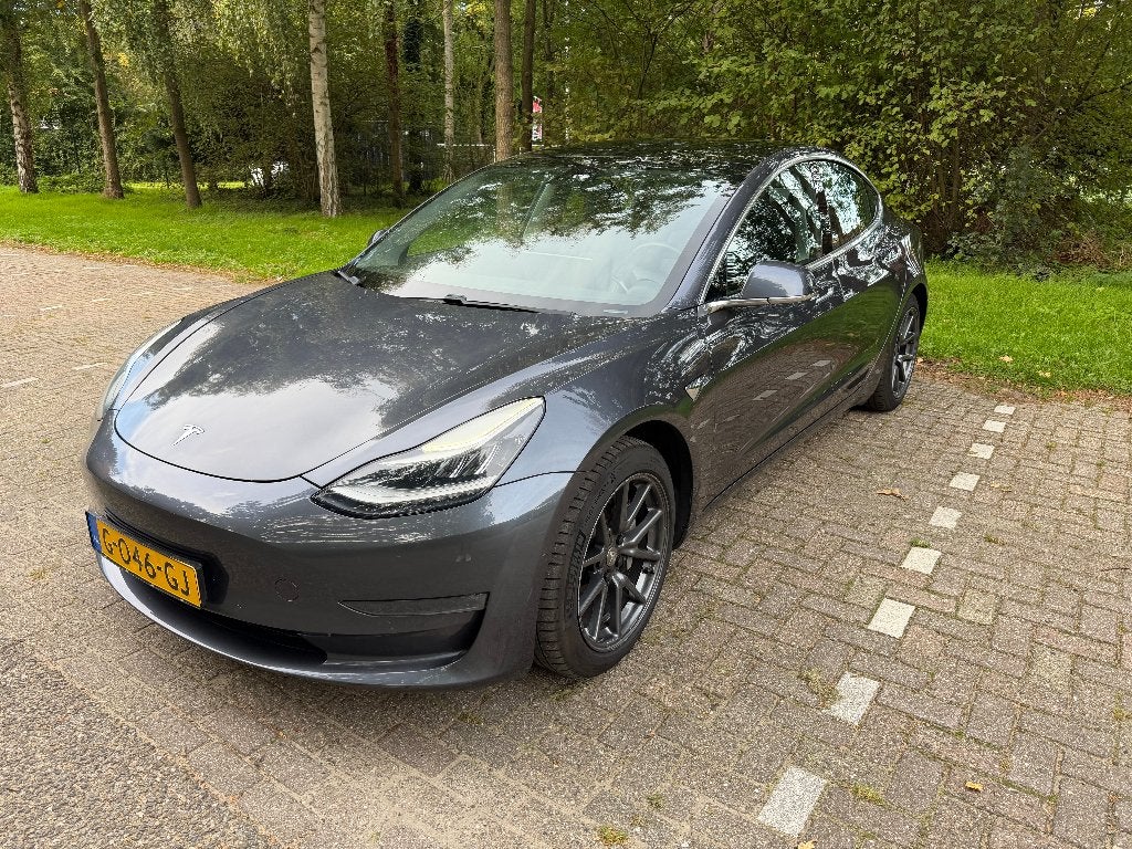 Foto 3 van Tesla Model 3 Long Range AWD 2019 | FSD afgekocht | Trekhaak