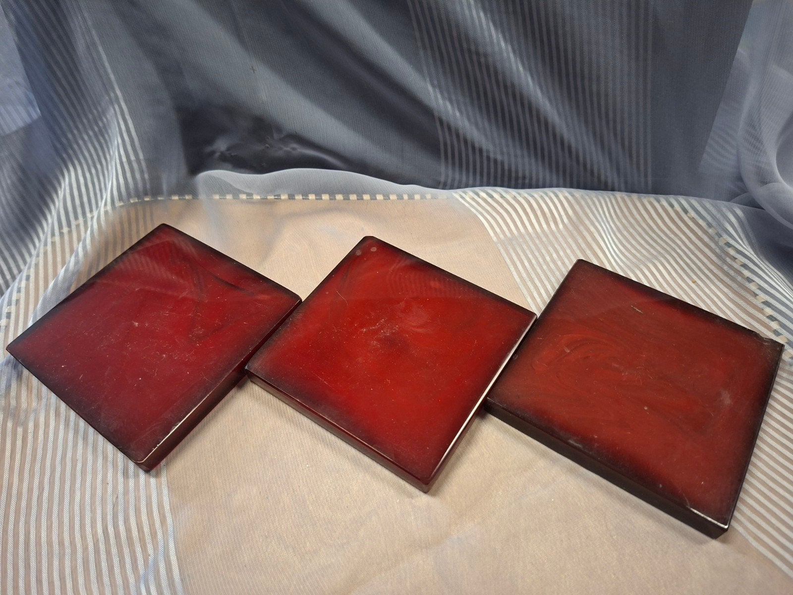Set van 3 Vintage Design Glastegels Massief Rood 10x10 cm, Huis en Inrichting, Ophalen of Verzenden, Rood