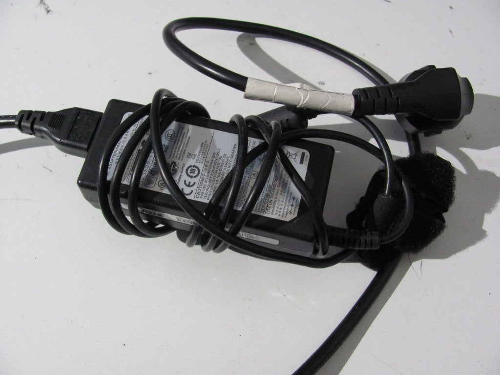 Lite- on 19v 3.16a, Computers en Software, Laptop-opladers, Ophalen of Verzenden, Gebruikt, Liteon