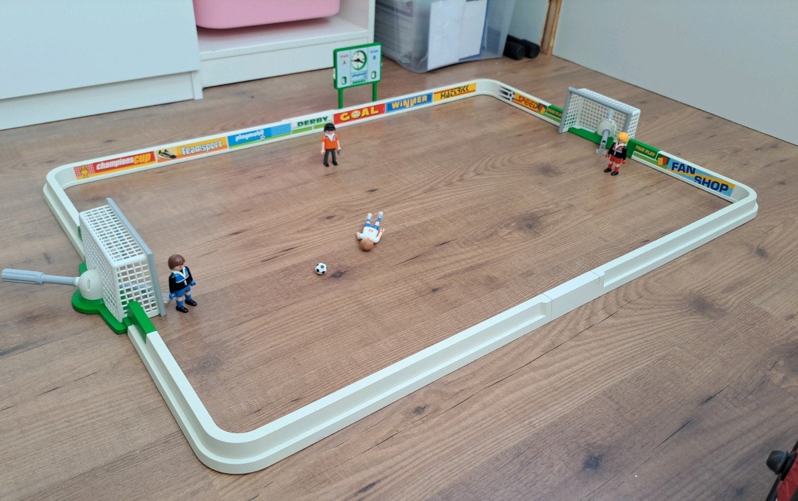 Playmobil Derby Voetbalspel met Scorebord en Spelers
