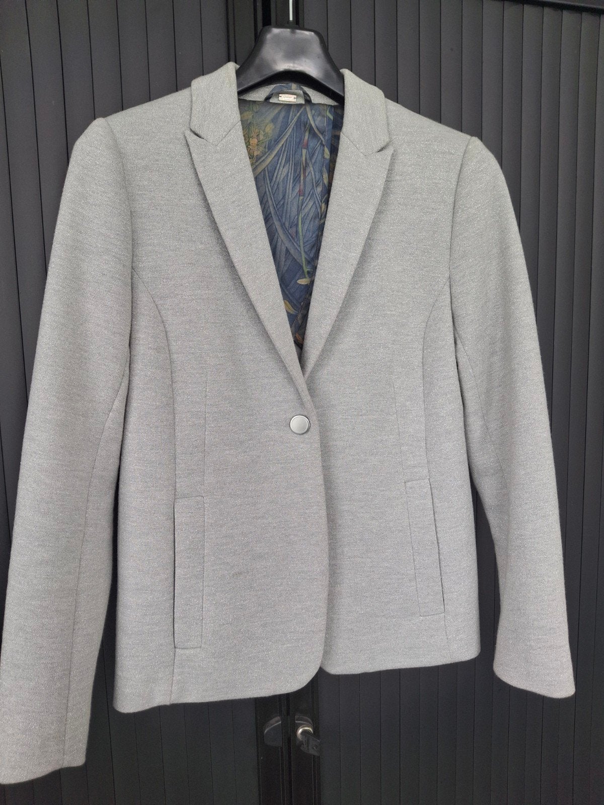 GUSTAV Jasje Maat 40 (M) Grijs met Lurex, Maat 38/40 (M), Ophalen of Verzenden, Zo goed als nieuw, Jasje