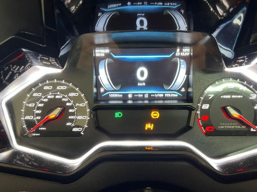 Peugeot Metropolis 400 Allure ABS, Motoren, Scooter, Bedrijf, 399 cc, Traction Control
