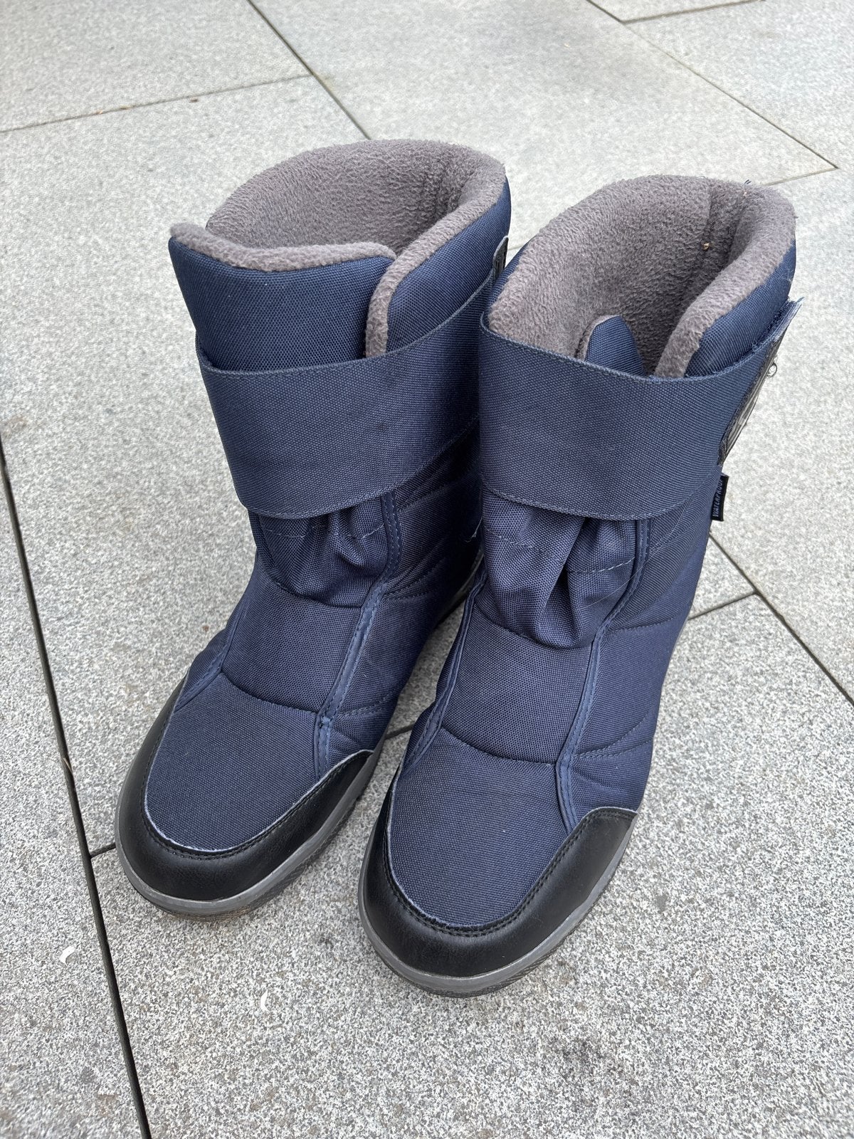 Zo goed als nieuwe Snowboots - Maat 45, Jongen of Meisje, Ophalen of Verzenden, Laarzen, Zo goed als nieuw
