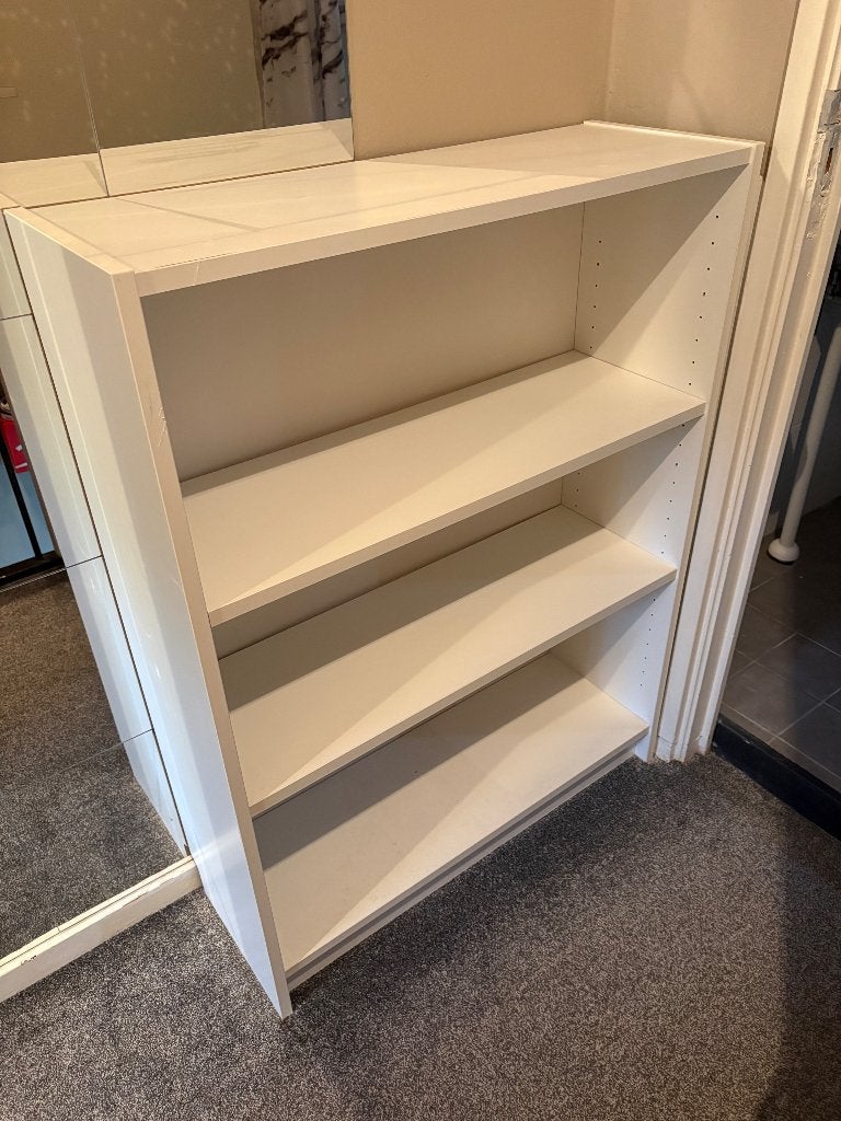 Boekenkast billy ikea, Ophalen, Met plank(en), Gebruikt, 50 tot 100 cm