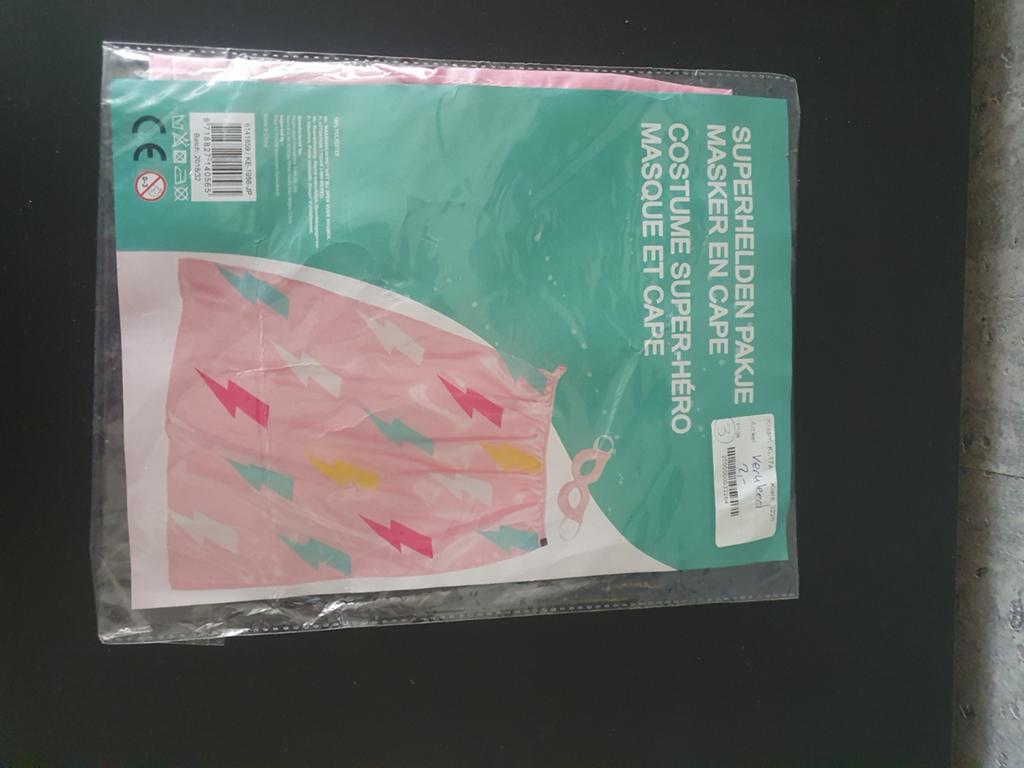 Nieuw Superhelden Pakje met Masker en Cape, Kinderen en Baby's, Carnavalskleding en Verkleedspullen, Ophalen of Verzenden, Nieuw