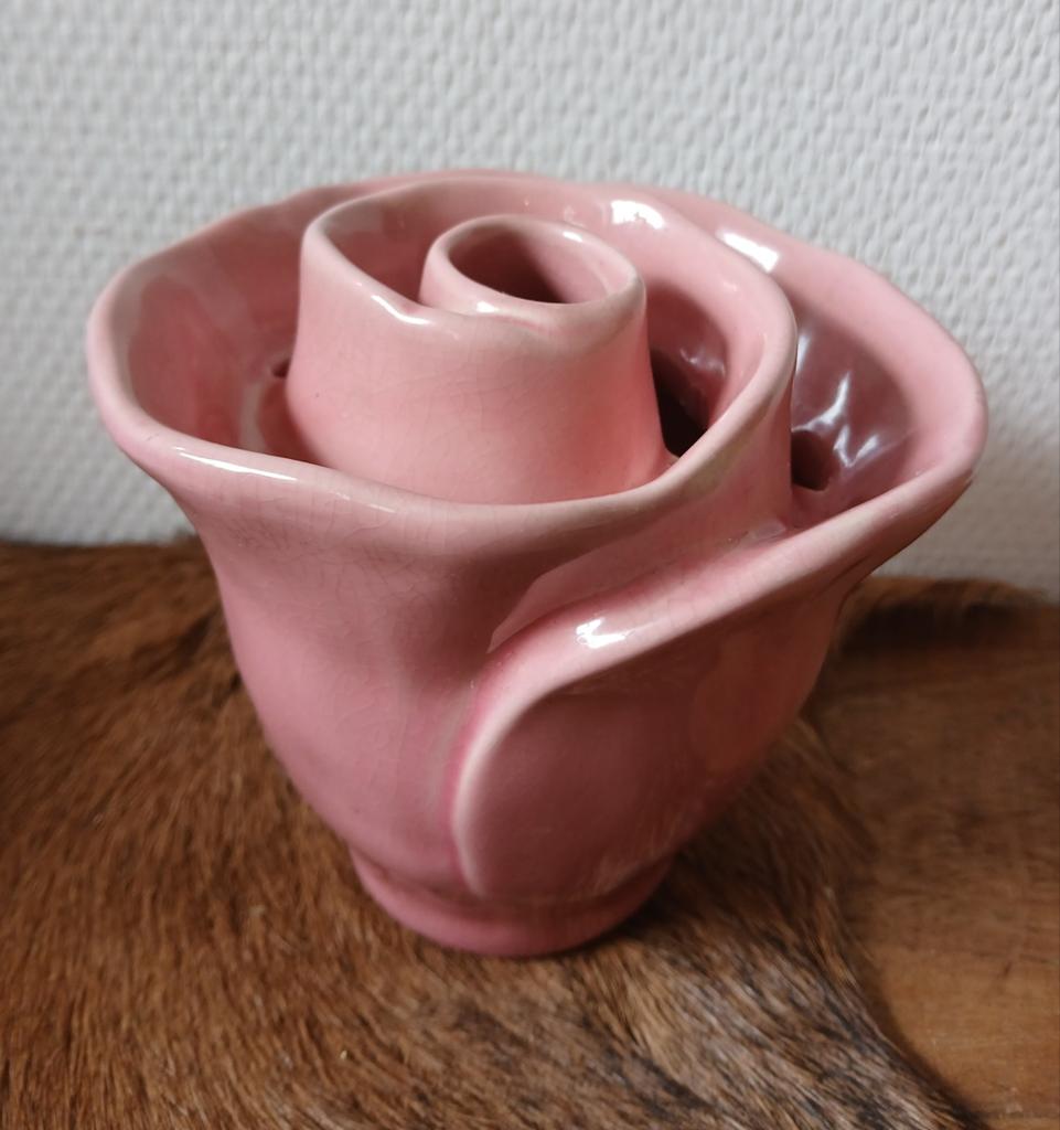 Vaas DES POTS roze 13 cm - rozenvaas rozenpot bloemenvaas, Overige kleuren, Aardewerk of Porselein, Ophalen of Verzenden, Zo goed als nieuw