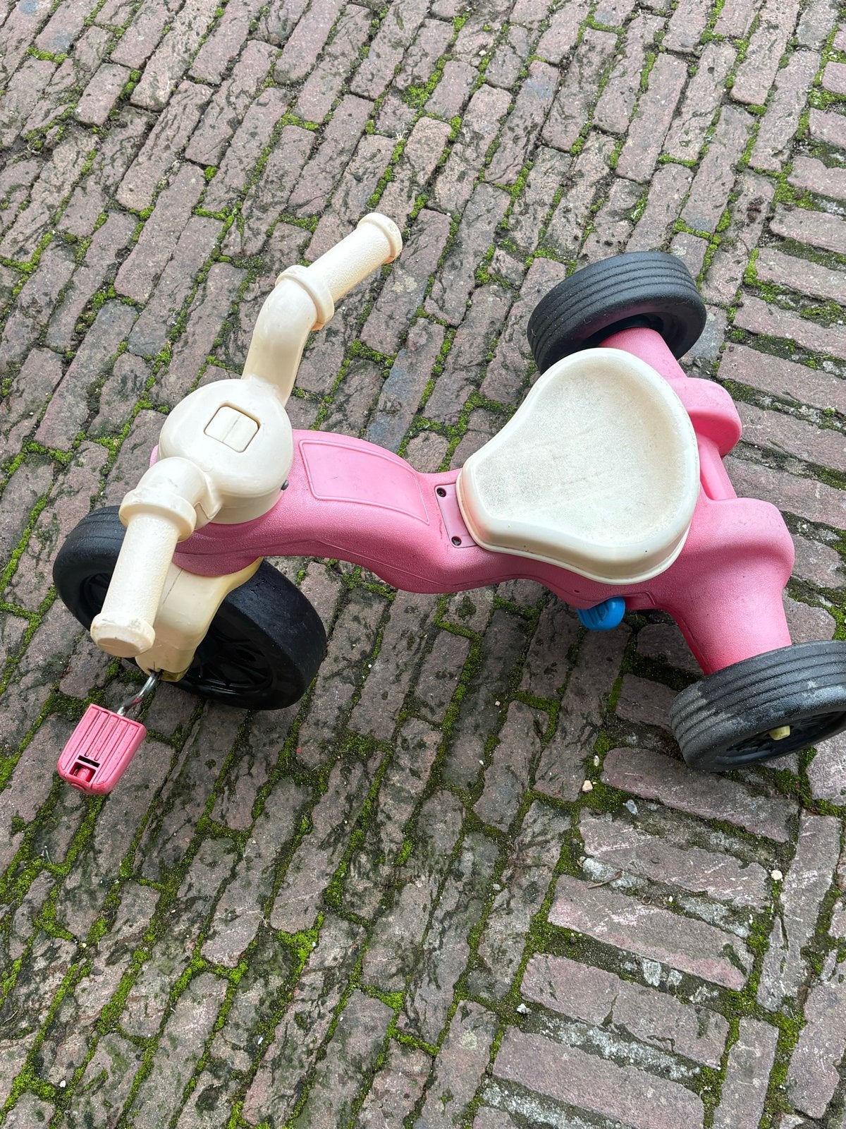 Roze driewieler voor kinderen - Met plezier gebruikt, Ophalen of Verzenden, Gebruikt, Trapvoertuig