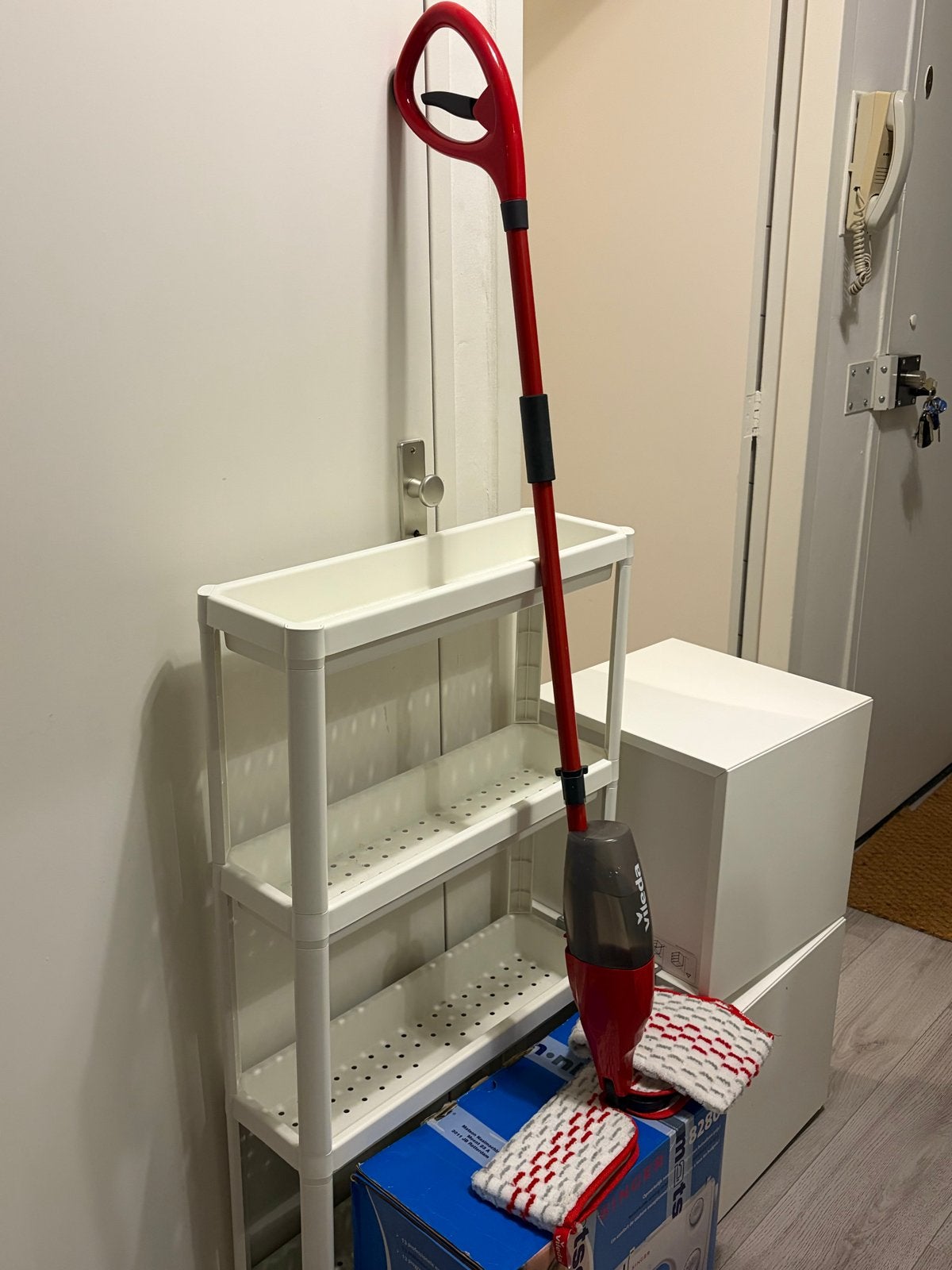 Vileda Spray Mop met 2 extra microvezeldoeken, Ophalen of Verzenden, Mop of Dweil