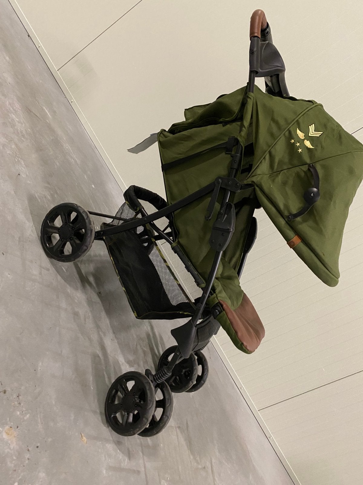 Buggy, Ophalen, Zo goed als nieuw