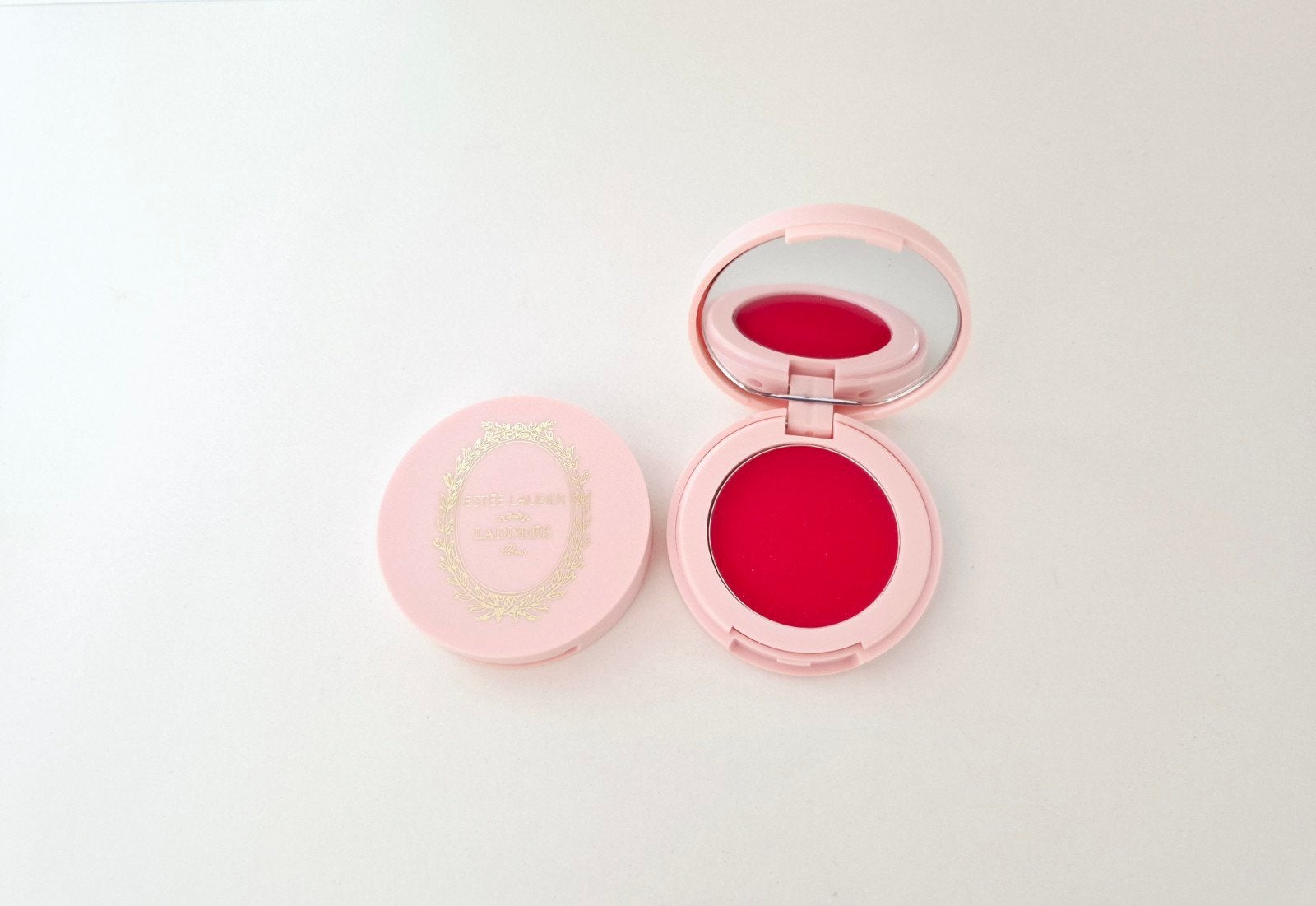 Nieuw Estee Lauder Lip Balm Crystal Clear nr. 004

2x stuks, Ophalen of Verzenden, Nieuw