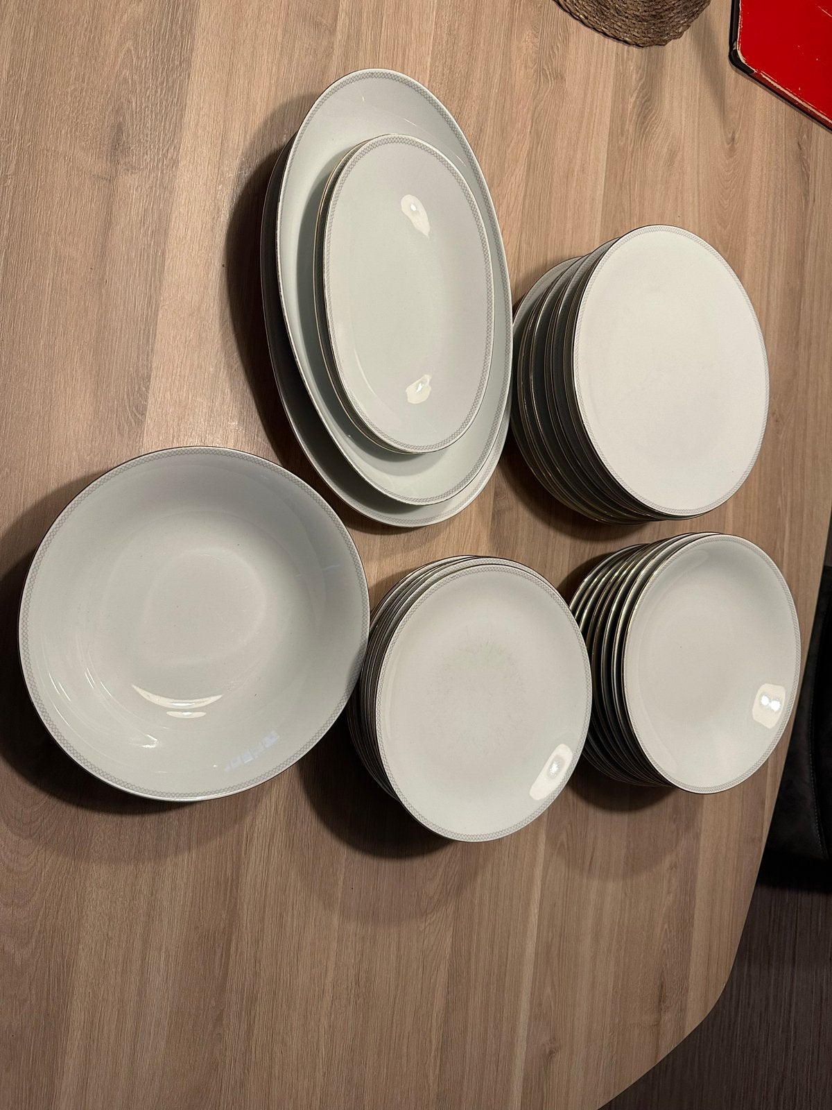 Bareuther Bavaria Servies met gouden rand, Ophalen, Gebruikt, Overige merken, Klassiek