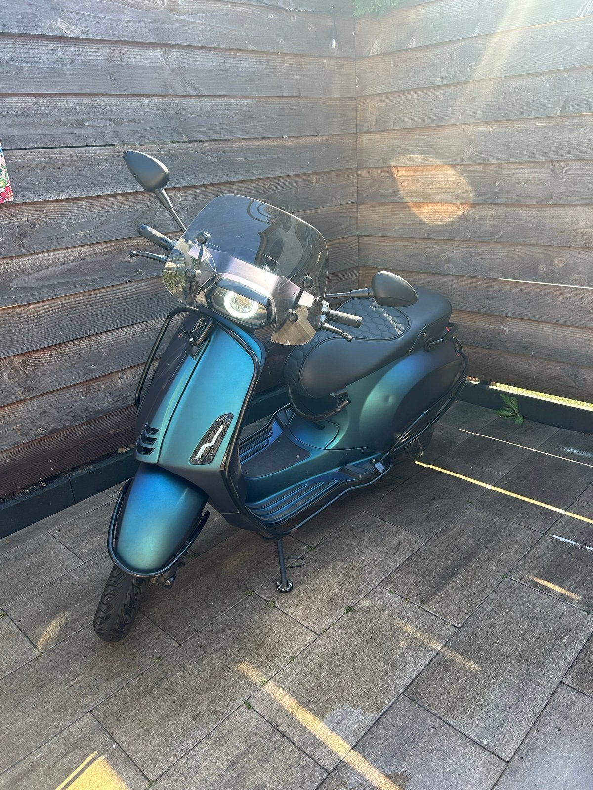 Vespa Sprint Custom Chameleon, Vespa S, Ophalen of Verzenden, Zo goed als nieuw, Benzine