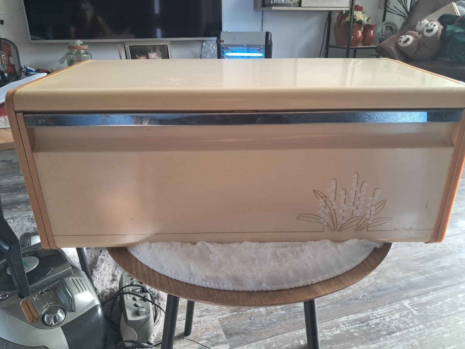 Vintage Broodtrommel - Crèmekleurig met Houten Details, Antiek en Kunst, Ophalen of Verzenden