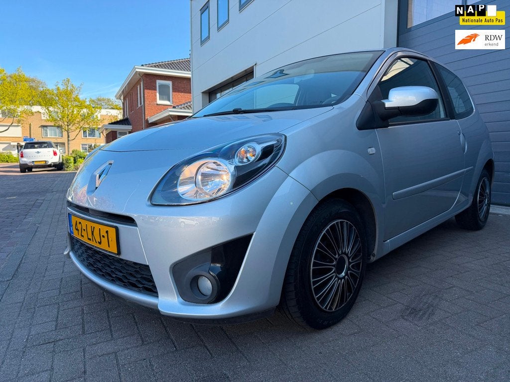 Renault Twingo 1.2-16V Dynamiqe/Automaat/Cruise-c/Airco/Pdc/, Twingo, Gebruikt, 31 €/maand, 4 cilinders