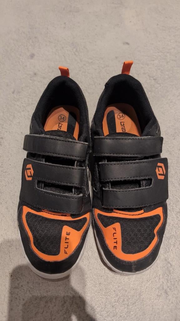 Brabo hockeyschoenen maat 34, Sport en Fitness, Hockey, Ophalen of Verzenden, Gebruikt, Schoenen