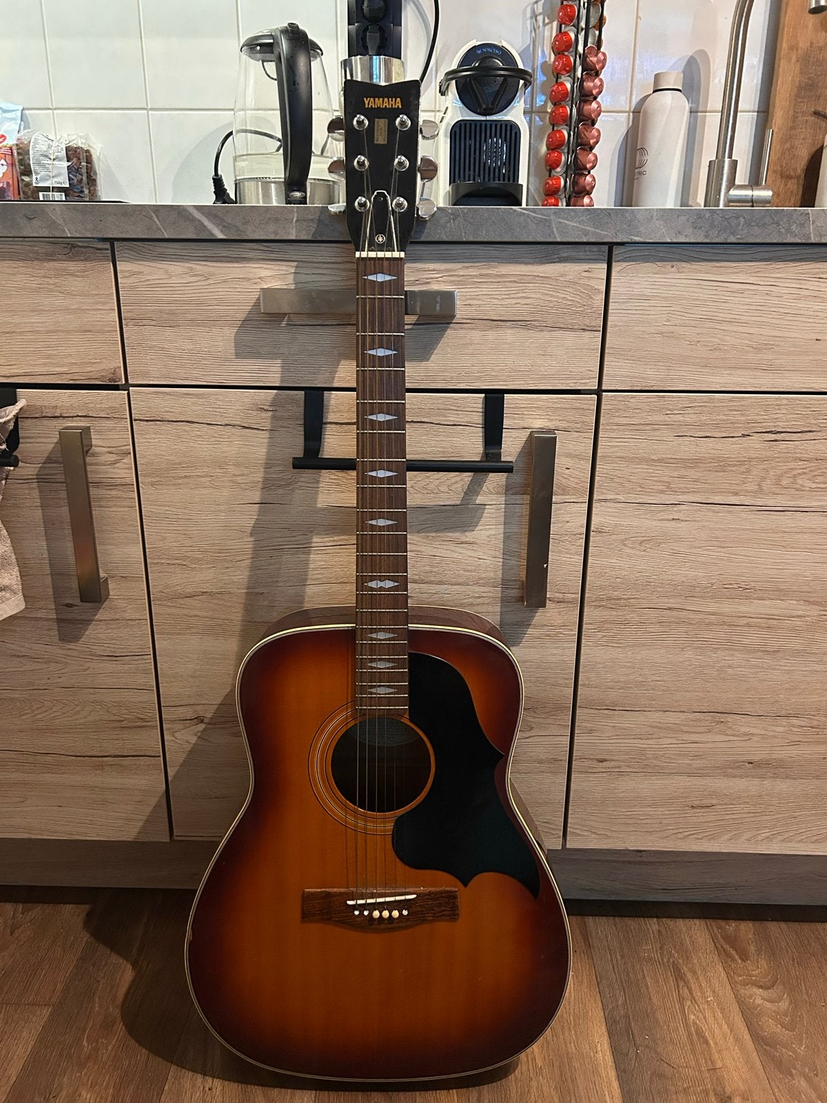 Yamaha FG-336SB Western gitaar - Vintage model, Muziek en Instrumenten, Snaarinstrumenten | Gitaren | Akoestisch, Ophalen of Verzenden