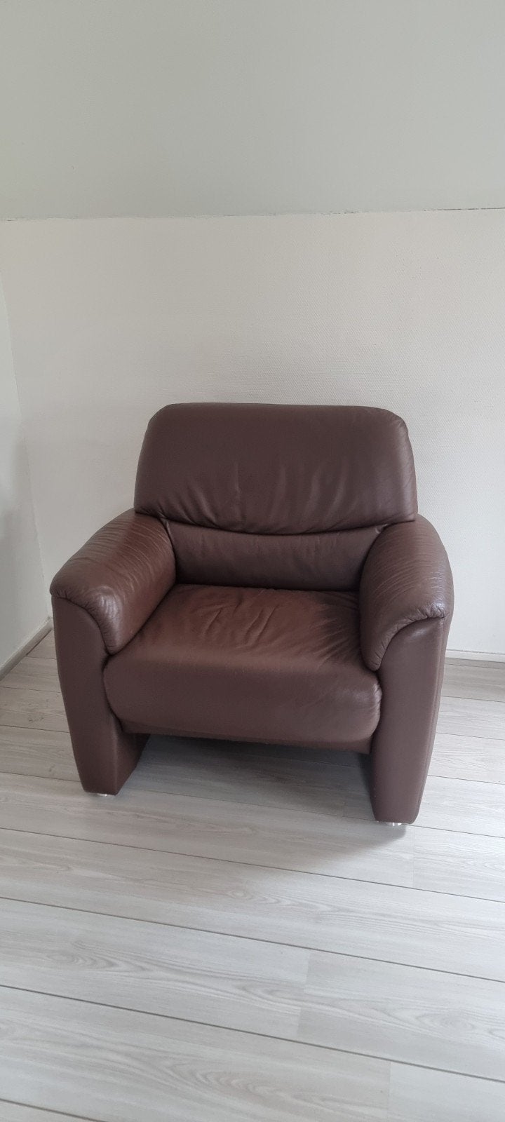 Leren fauteuil, Eenpersoons, 75 tot 100 cm, Ophalen of Verzenden, Zo goed als nieuw