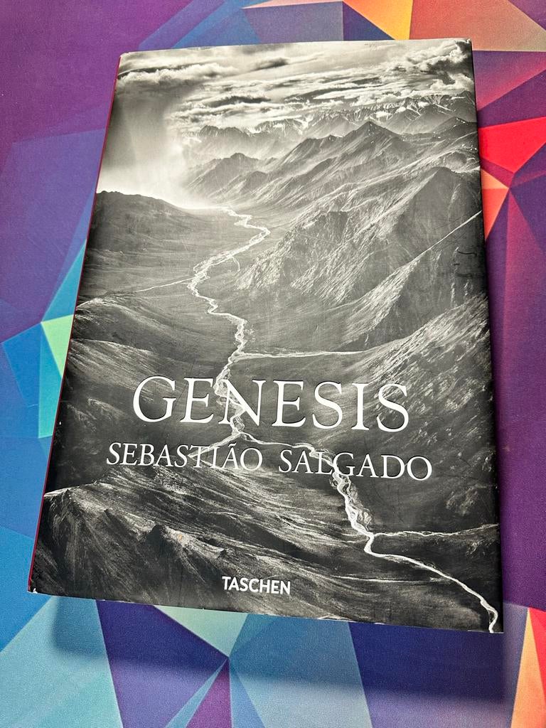 Salgado's Genesis: Prachtig Zwart-Wit Fotoboek, Ophalen of Verzenden, Nieuw, Fotografie algemeen