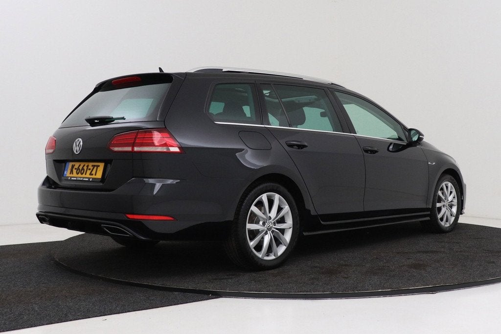 Volkswagen Golf Variant 1.4 TSI Highline Business R-line | A, Auto's, Volkswagen, Gebruikt, 4 cilinders, Zwart, 19 km/l