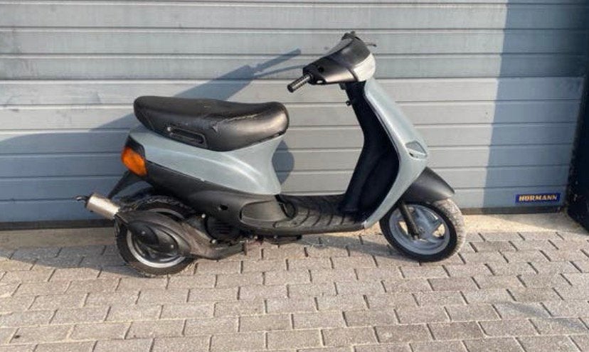 Zip type 70cc +onderdelen, Fietsen en Brommers, Scooters | Piaggio, Ophalen, Tweetakt, Zo goed als nieuw, 70 cc