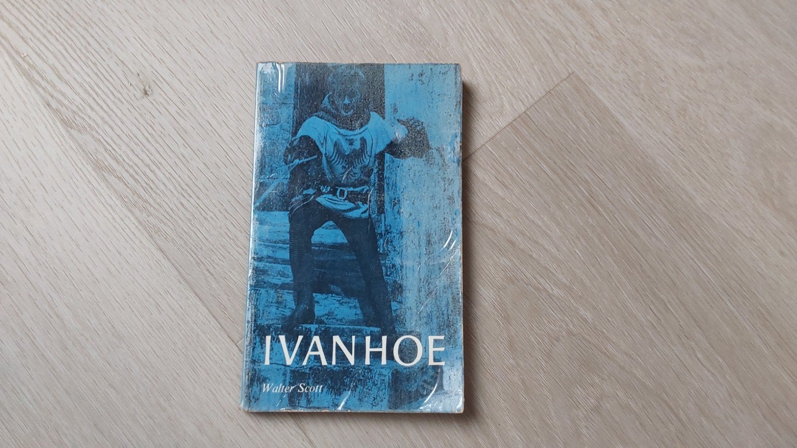 Ivanhoe - Walter Scott (met losse bladzijden), Ophalen of Verzenden