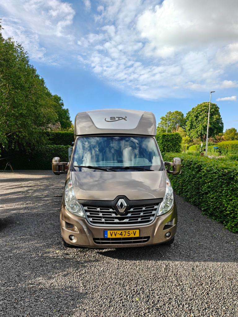 Renault Master STX 2016 81.000km automaat paardenwagen, Ophalen, Zo goed als nieuw, Overige materialen, Overige typen