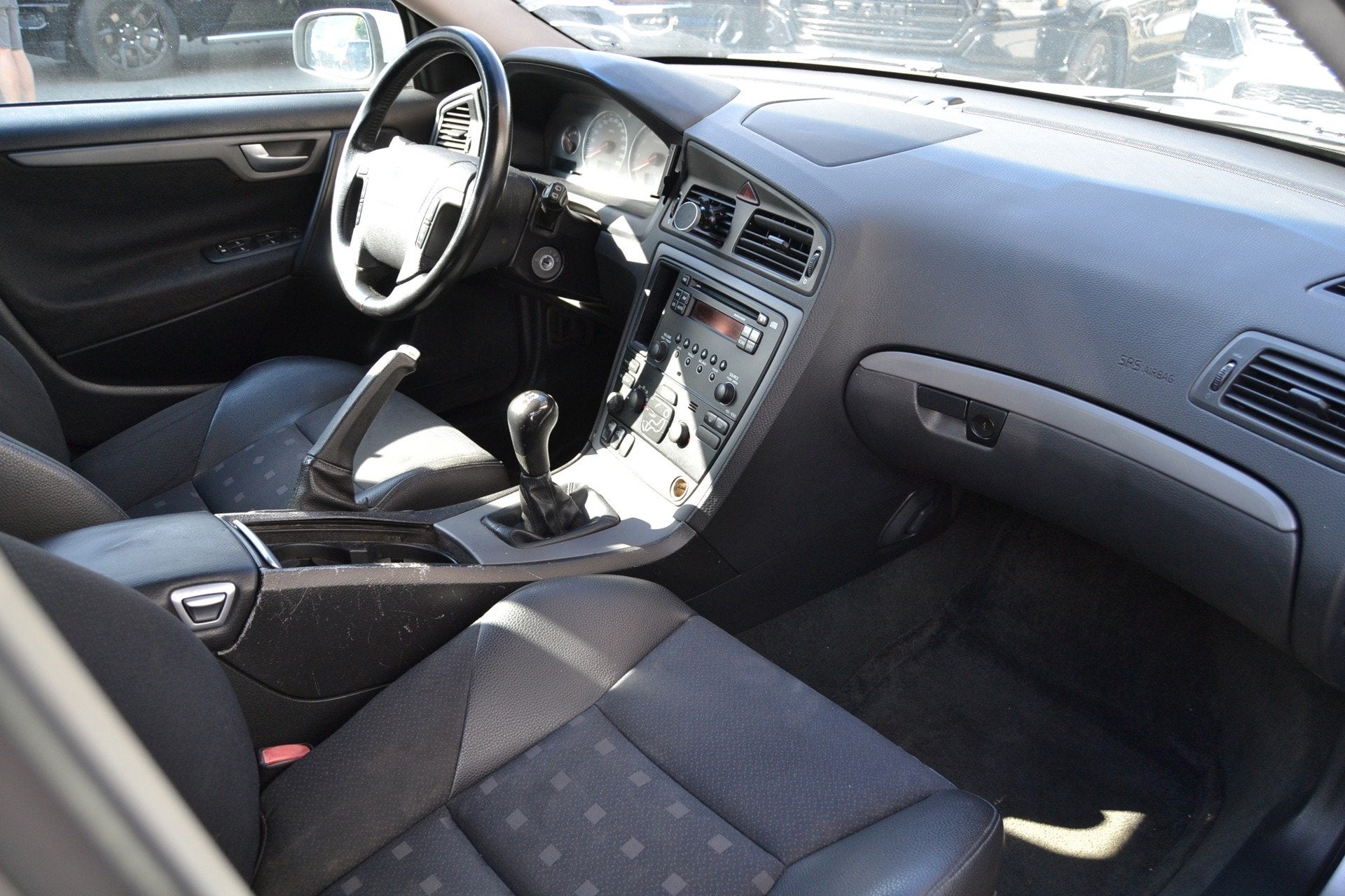 Volvo V70 2.4 Edition II, Voorwielaandrijving, Leder en Stof, Euro 4, Zilver of Grijs