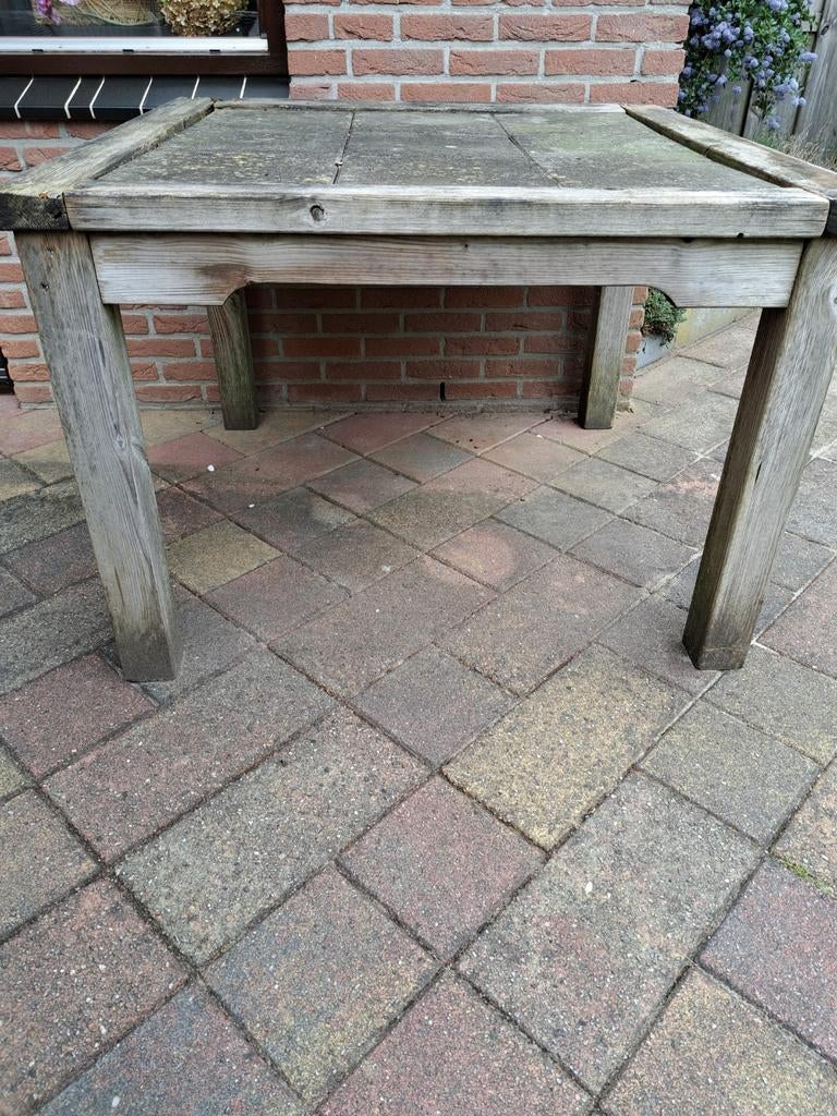 Gratis houten tuintafel - Gebruikt, Ophalen of Verzenden, Gebruikt, Vierkant, Hout