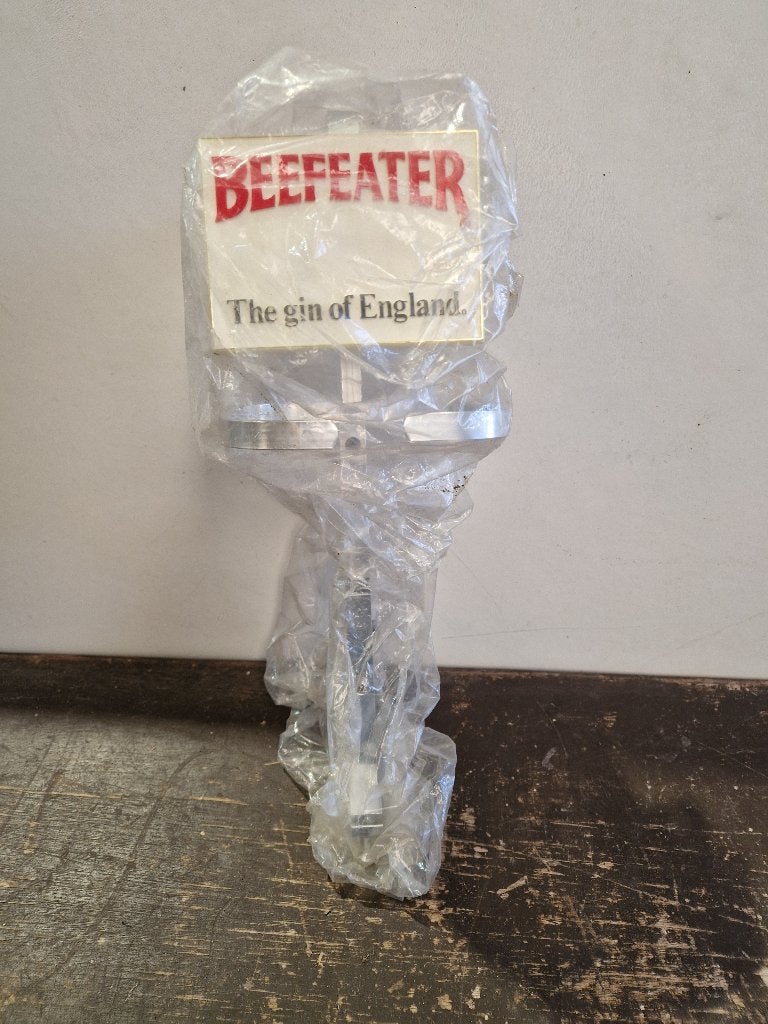 Nog nieuw fleshouder Beefeater gin, Ophalen of Verzenden, Nieuw, Overige typen
