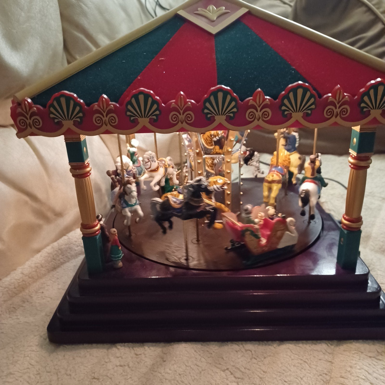 Kerst carrousel Met licht en geluid  50€, Ophalen of Verzenden