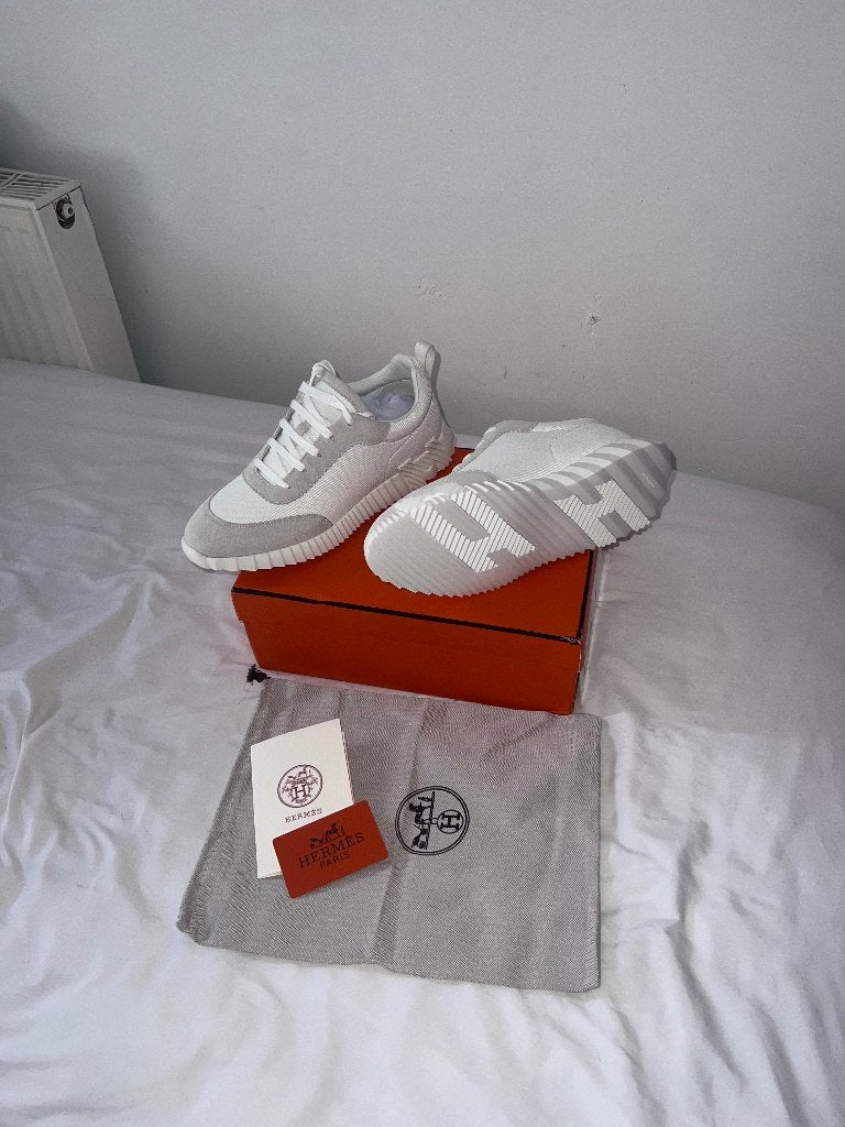 Hermes schoenen maat 44, Ophalen, Wit, Nieuw, Hermes