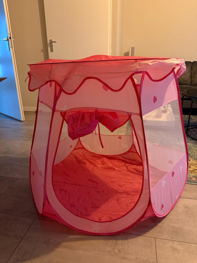 Roze speeltent met ballenbakballen, Ophalen, Gebruikt