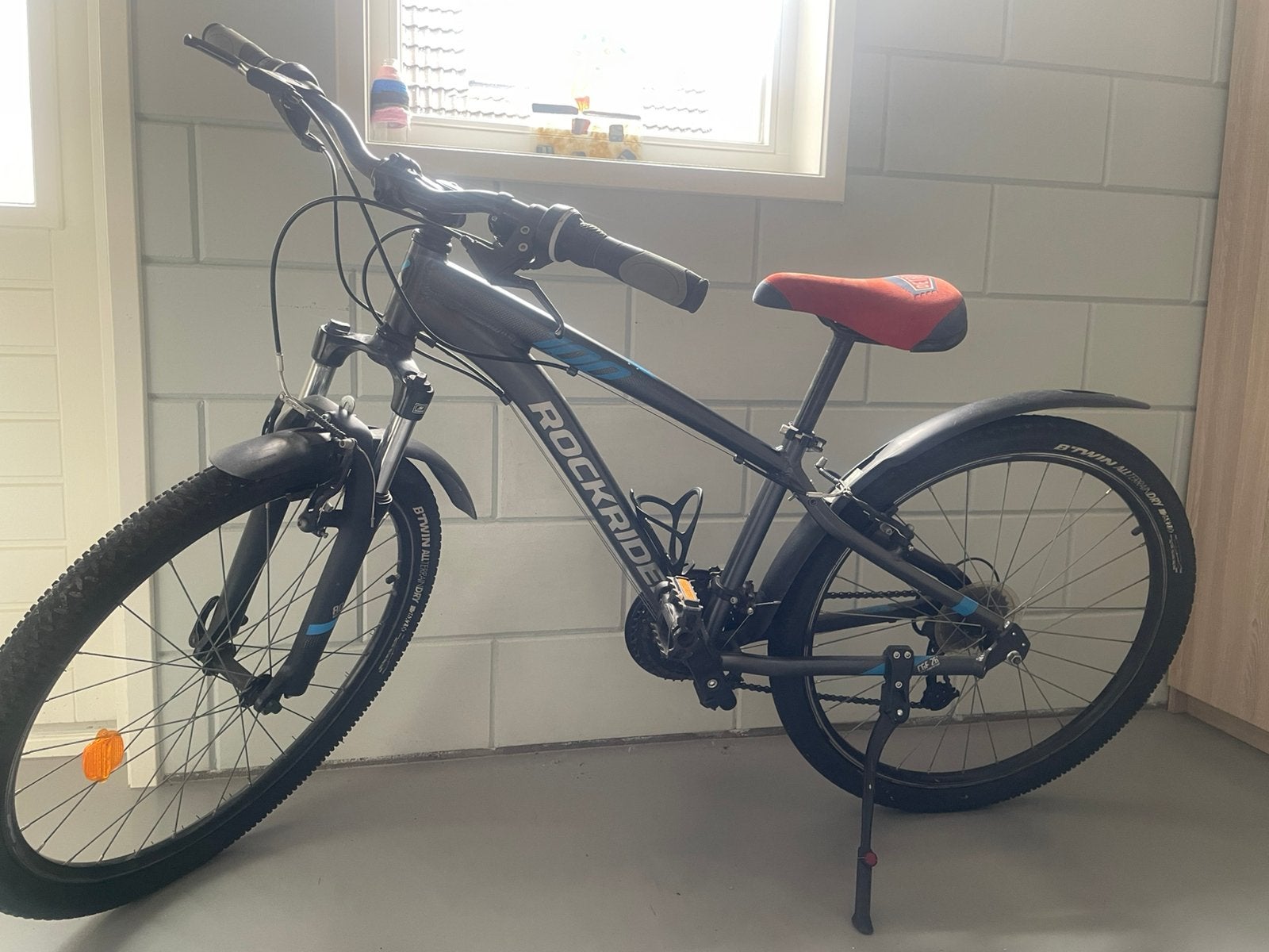 Rockrider Mountainbike ST 100, Ophalen, 24 inch of meer, Aluminium, Zo goed als nieuw