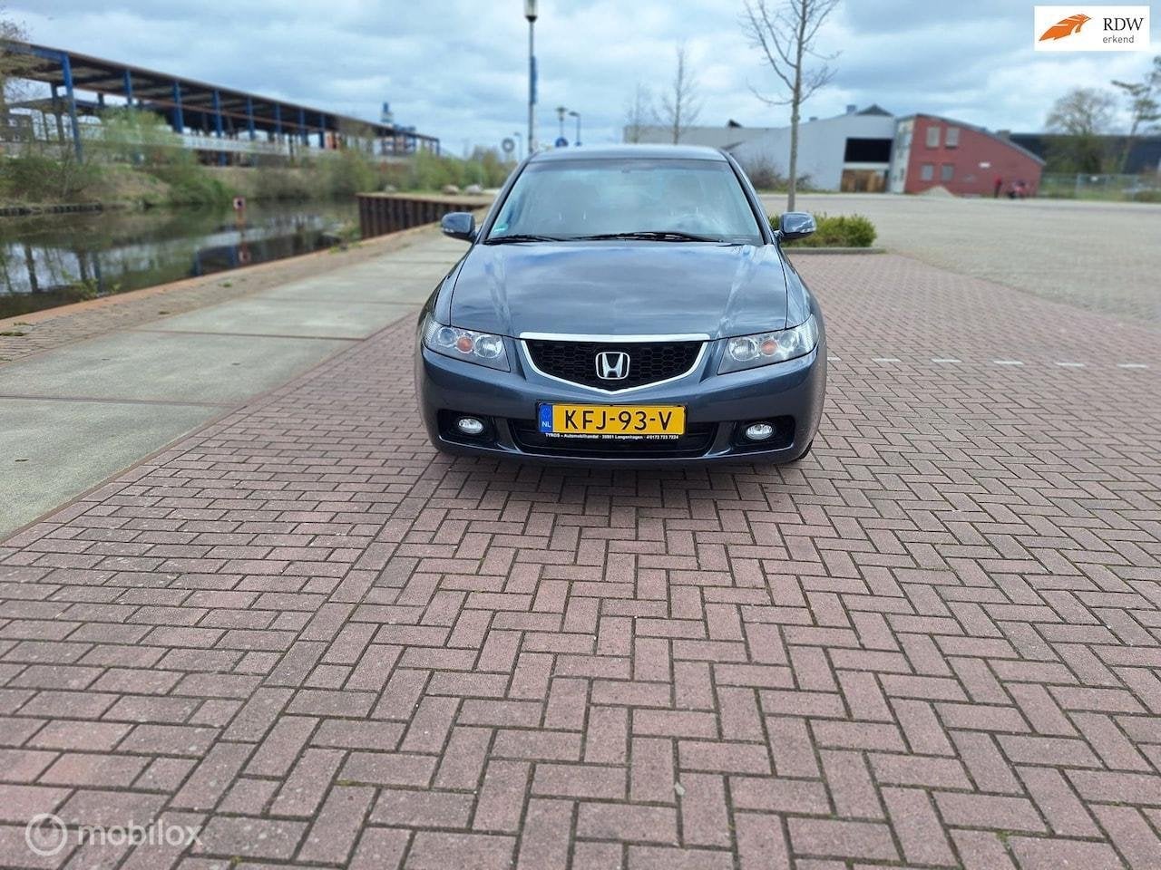 Honda Accord 4 2.0i Comfort, Auto's, 1998 cc, Gebruikt, 4 cilinders, Bedrijf