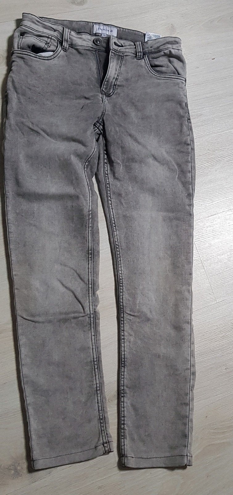 Jongensspijkerbroek grijs mt 176 zgan, Kinderen en Baby's, Kinderkleding | Maat 176, Ophalen of Verzenden, Zo goed als nieuw, Jongen