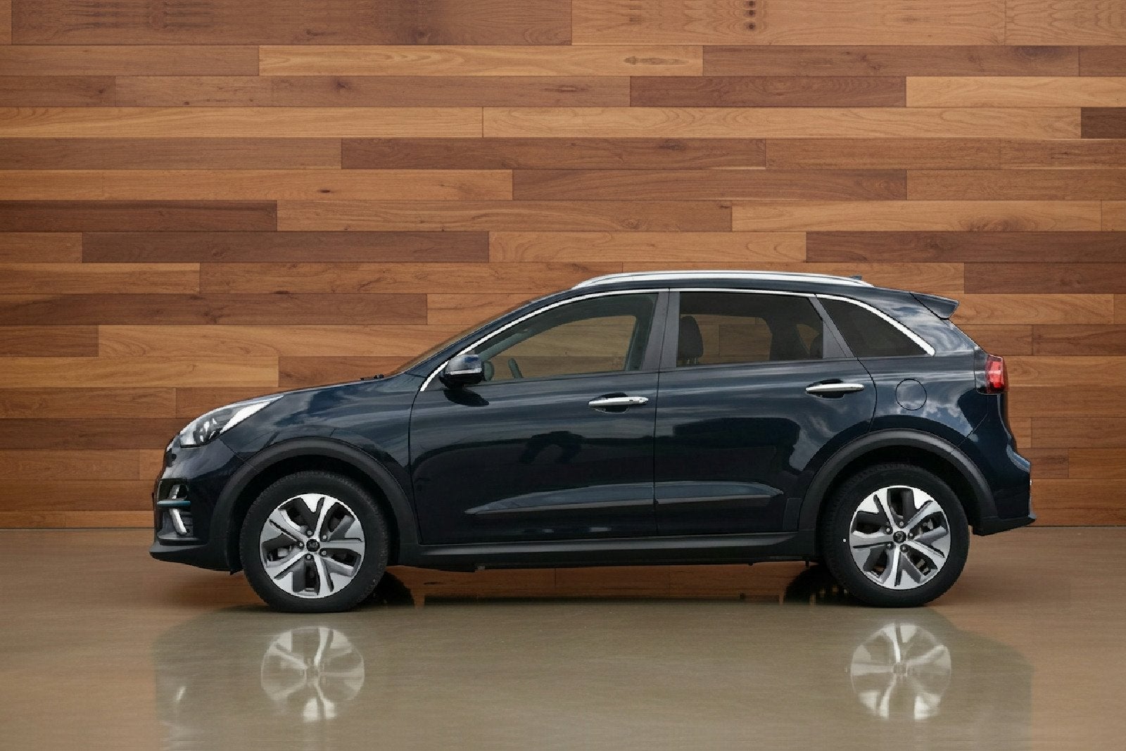 Kia e-Niro DynamicLine 39 kWh | SOH 100%| 3FASE (bj 2021), Dealer onderhouden, 136 pk, Gebruikt, Met garantie (alle)