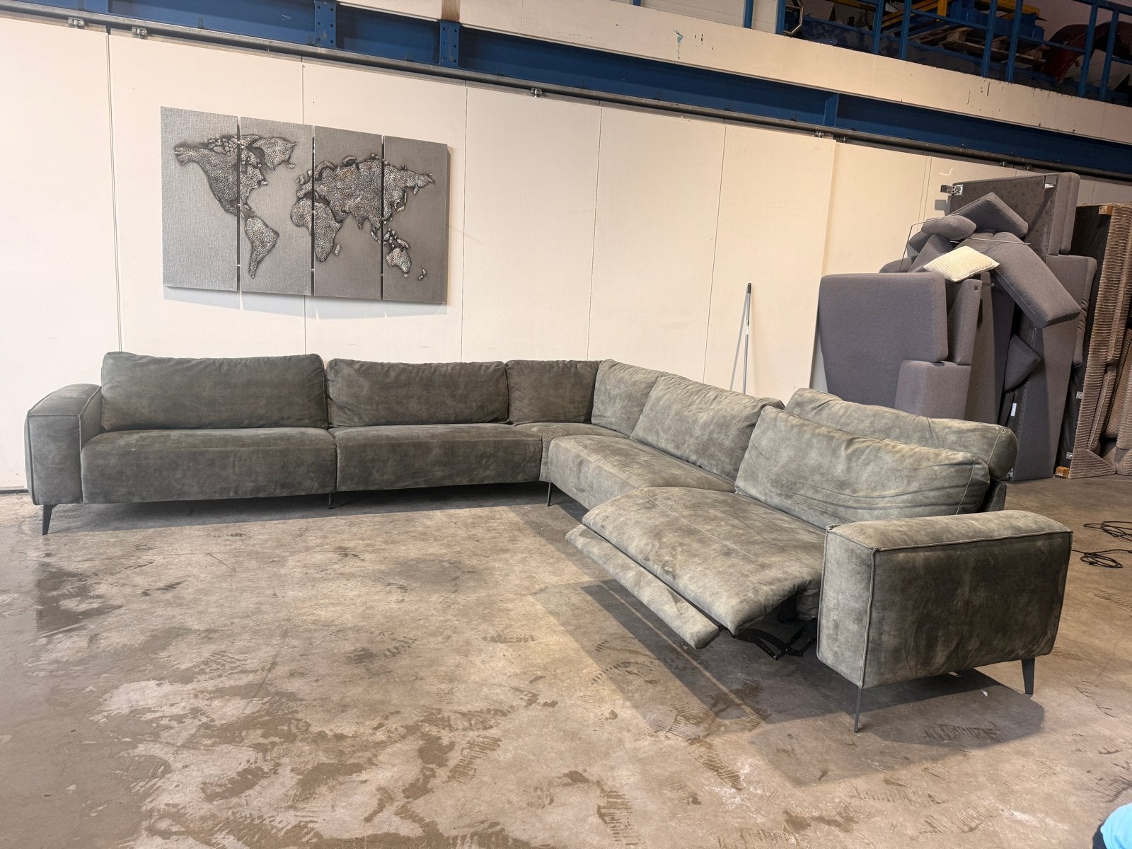 💚✨ GROTE LUXE GROENE VELVET HOEKBANK MET ELEKTRISCHE LOUNGE, 100 tot 125 cm, Hoekbank, 300 cm of meer, Ophalen of Verzenden