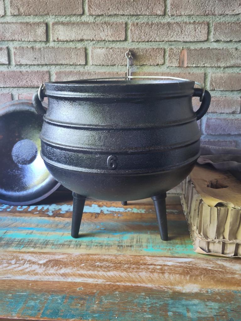 Dutch oven / potje BBQ TORO, Tuin en Terras, Barbecue-accessoires, Ophalen